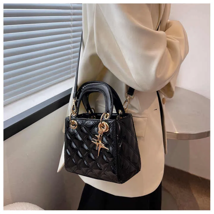 حقيبه يد للنساء - Handbag for women