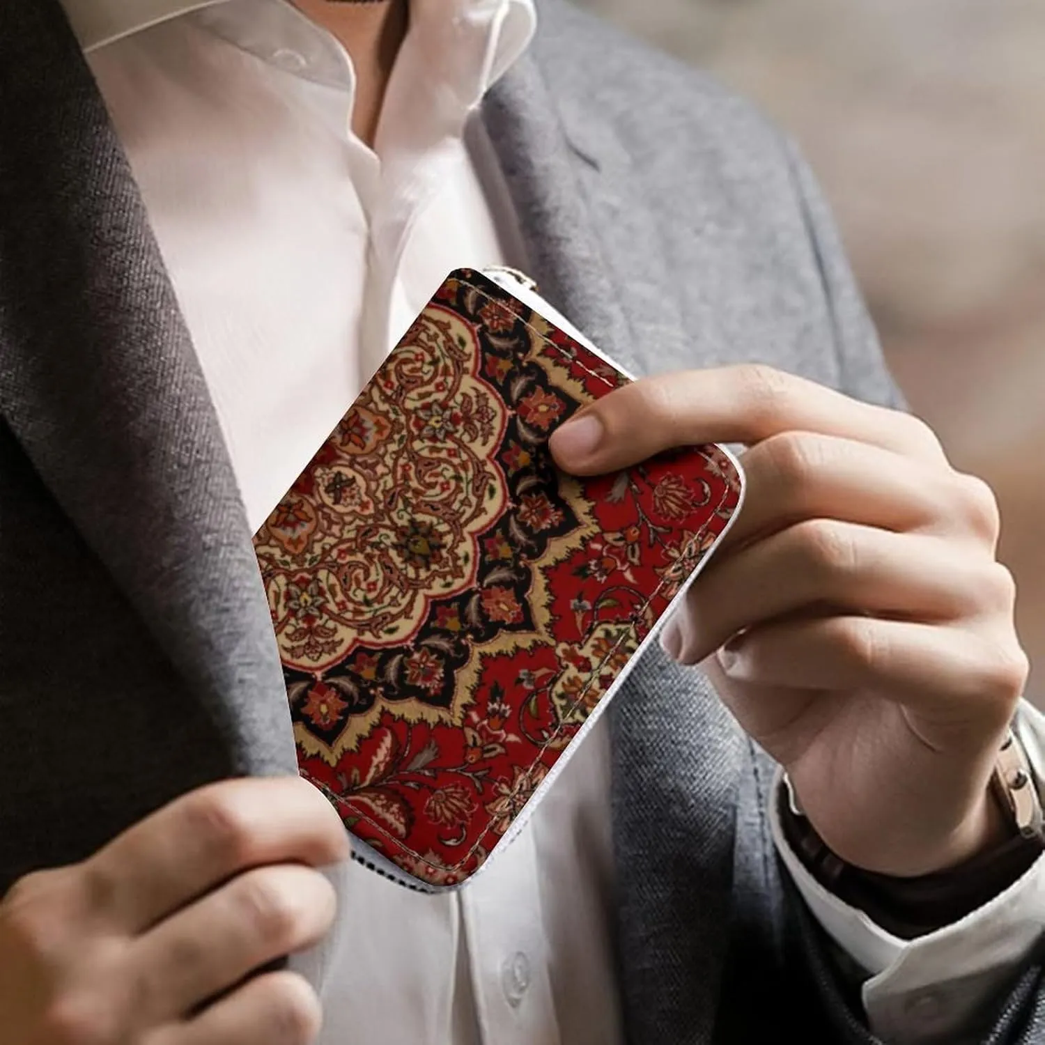Accent Vintage Persian Portable And Compact Leather Card Bag
