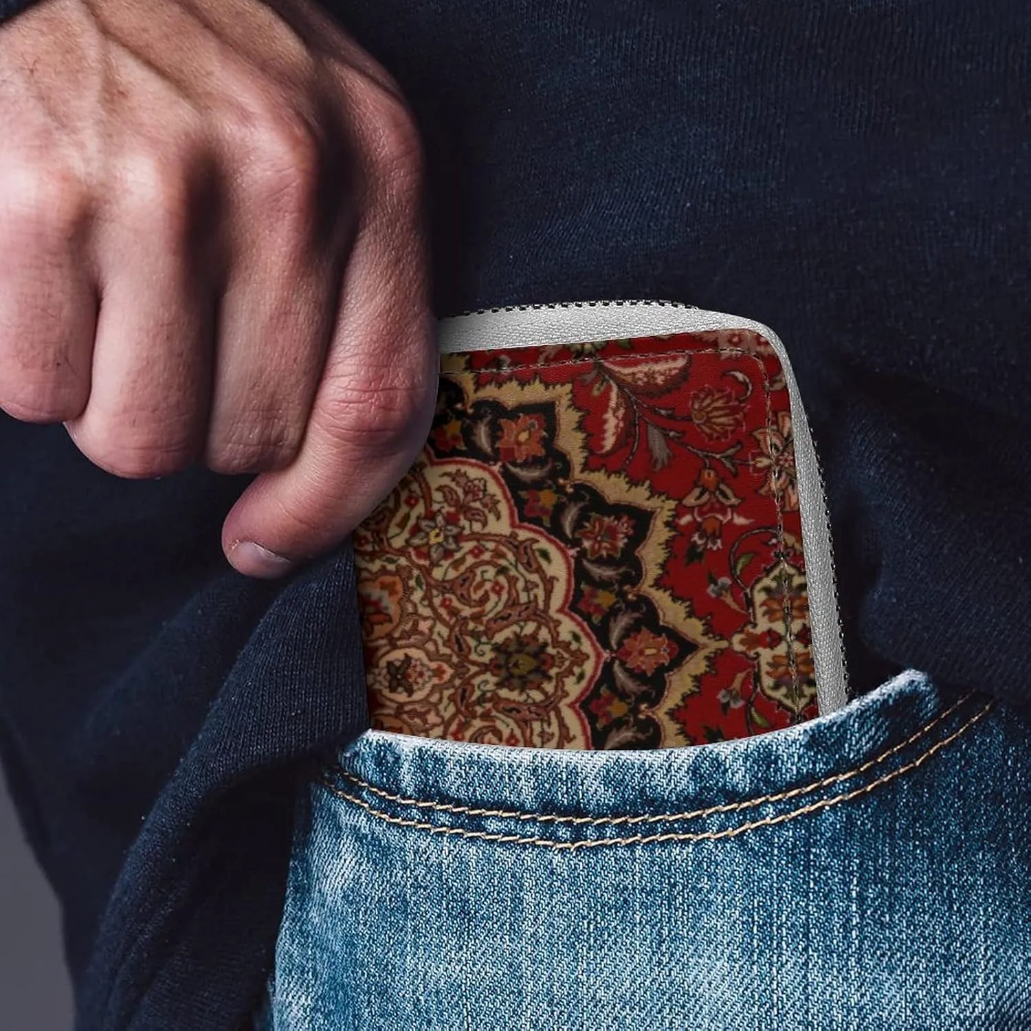 Accent Vintage Persian Portable And Compact Leather Card Bag