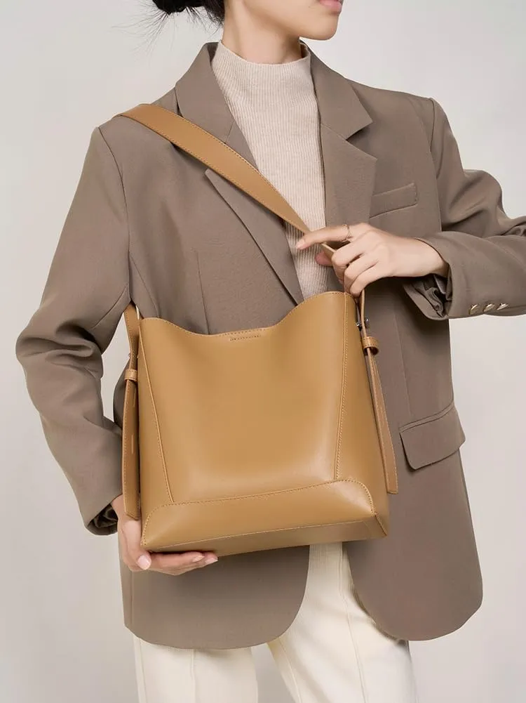 Classic Bucket Bags for Women Large Capacity Crossbody Bags for Women Hobo Bag Shoulder Bag Casual Tote Bag Handbag