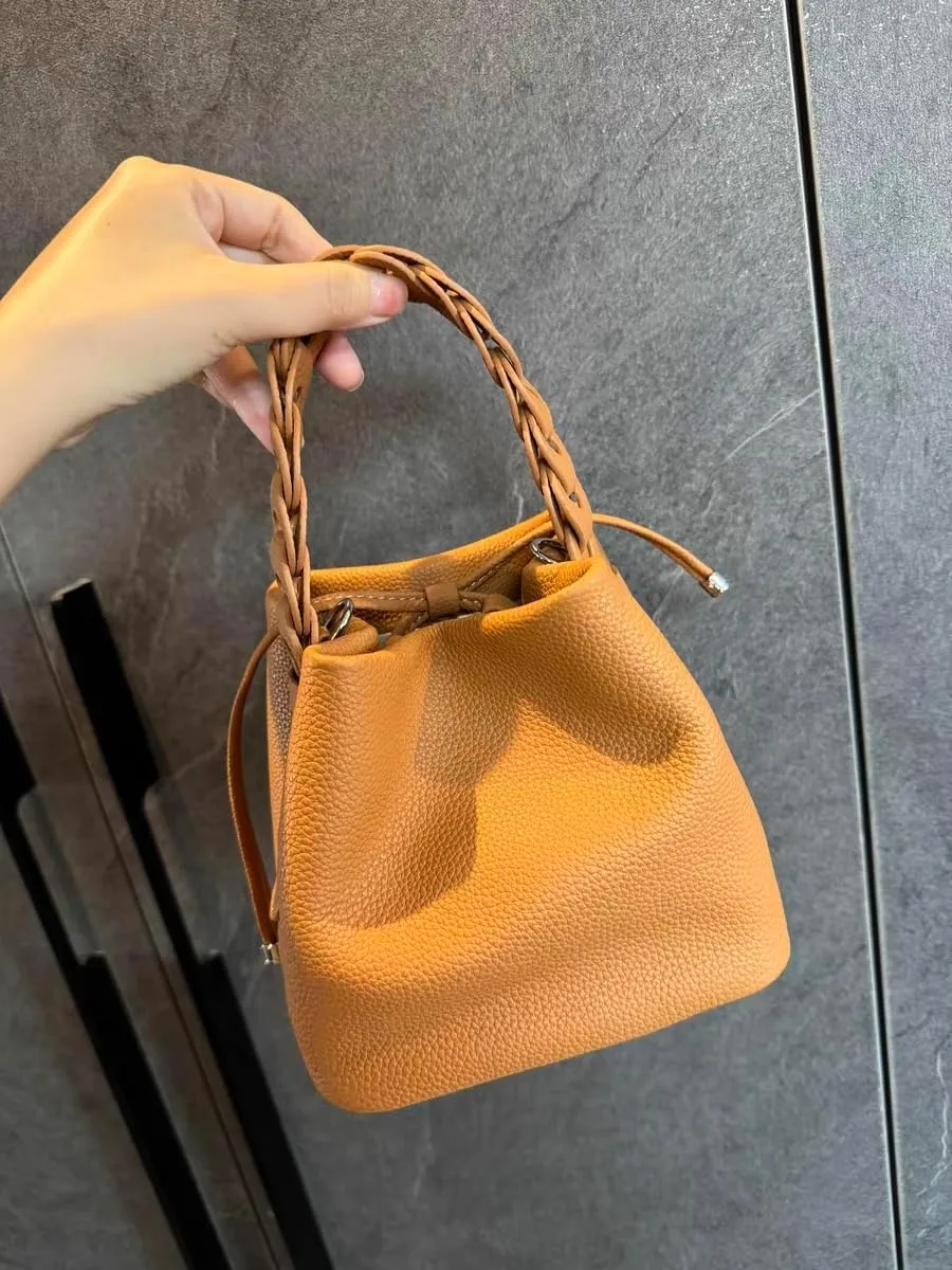 Leather Bucket Bag Handbag For Women Top Handle Woven Shoulder Crossbody Bag Clutch Versatile Commuting Elegant Chi Luxury