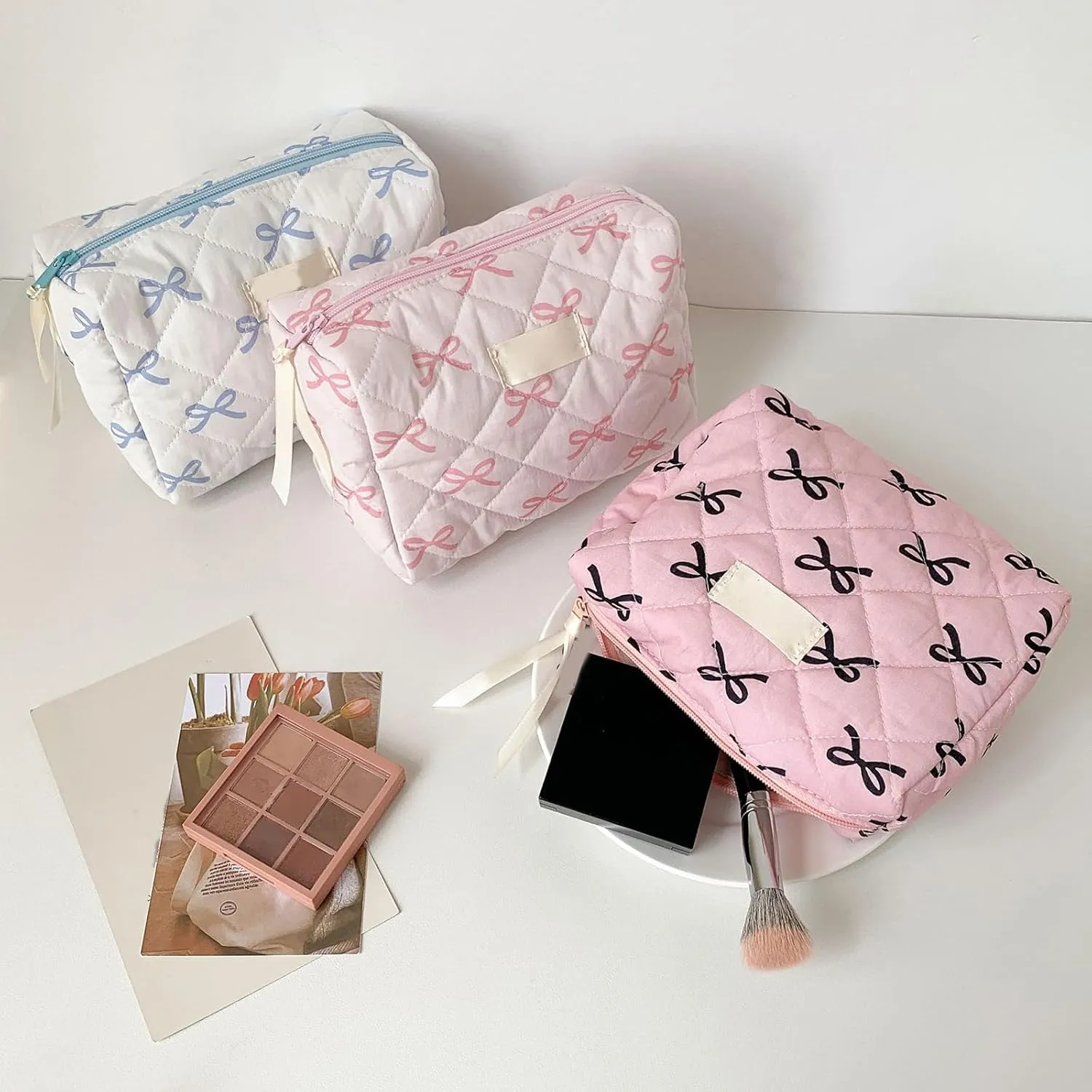 Storage BagsBowknot Print Cosmetic Bag for Women Fashionable Toiletry Organiser Spacious Zippered Makeup Holder for Daily Use