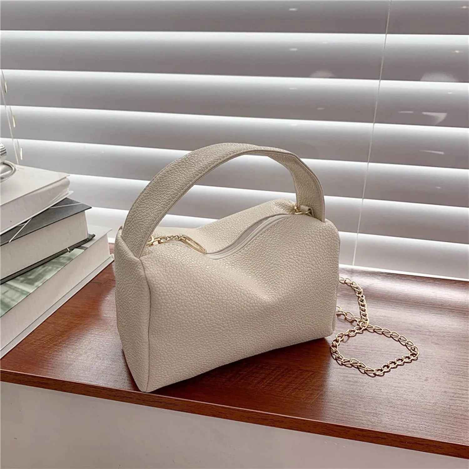 Women's Trendy Purses Vegan Leather Hobo Handbags Trendy Designer Shoulder Bags for Women Womens Shoulder Purse(White)